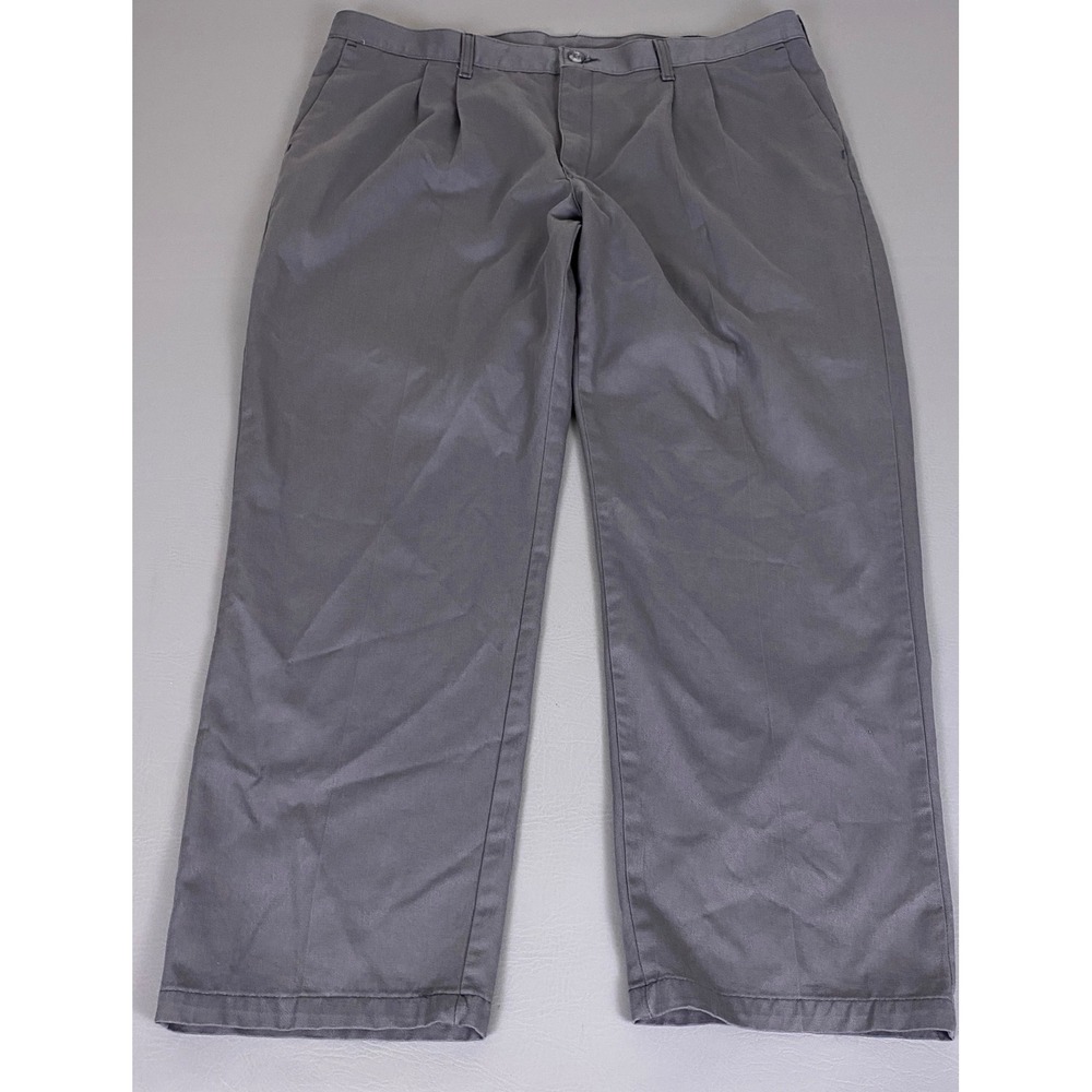 Lee Pants Men's 42x30 Relaxed Fit Chino Gray Pleated Front  Straight Leg Cotton
